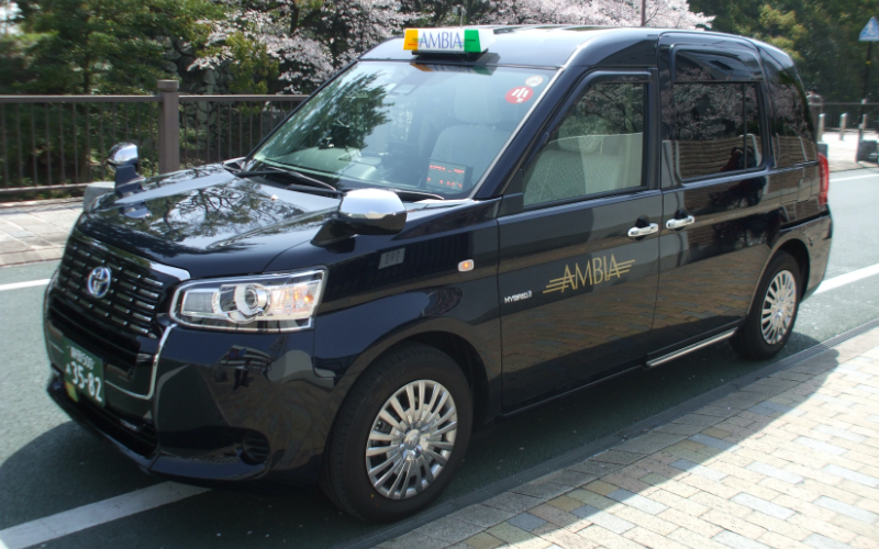 ジャパンタクシー画像