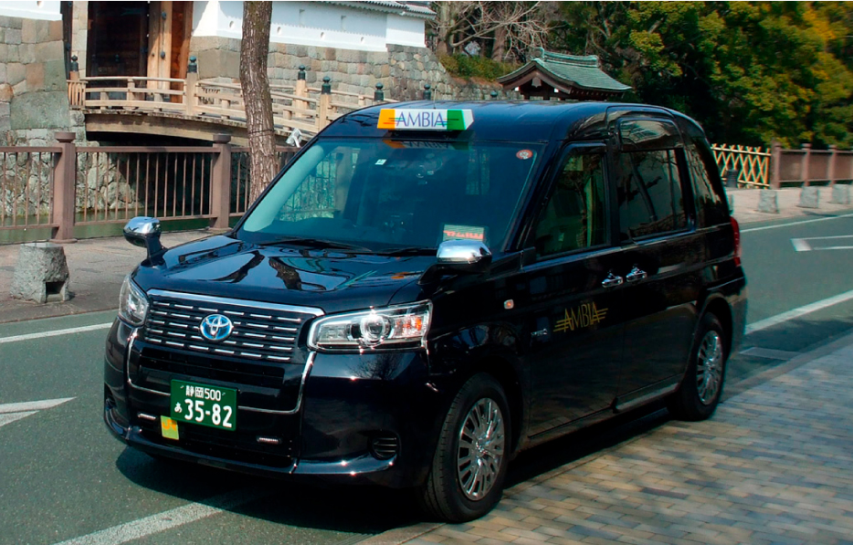 ジャパンタクシー画像